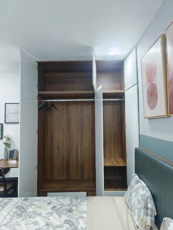 Appartamento Start House Coliving Walk 5 Minute To The Airport Thành Pho Ho Chí Minh Esterno foto